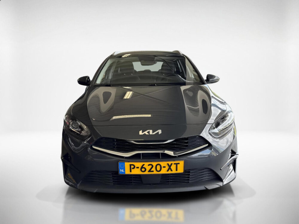 Kia 6
