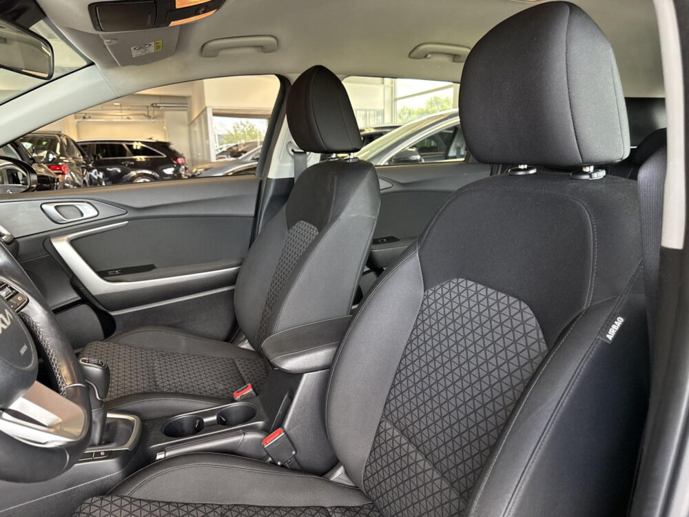 Kia 9
