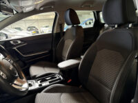 Kia 30