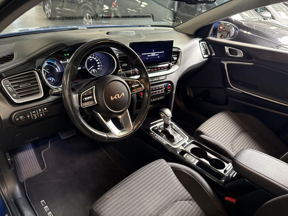 Kia 8