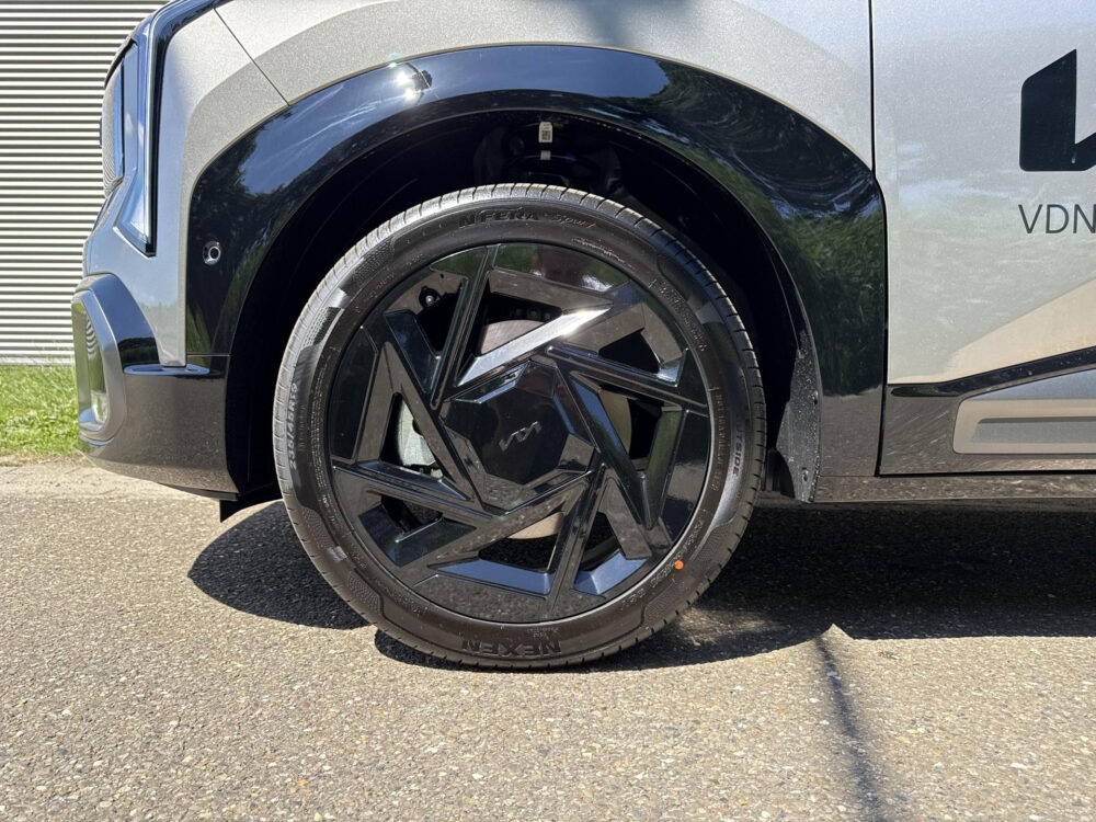 Kia 17