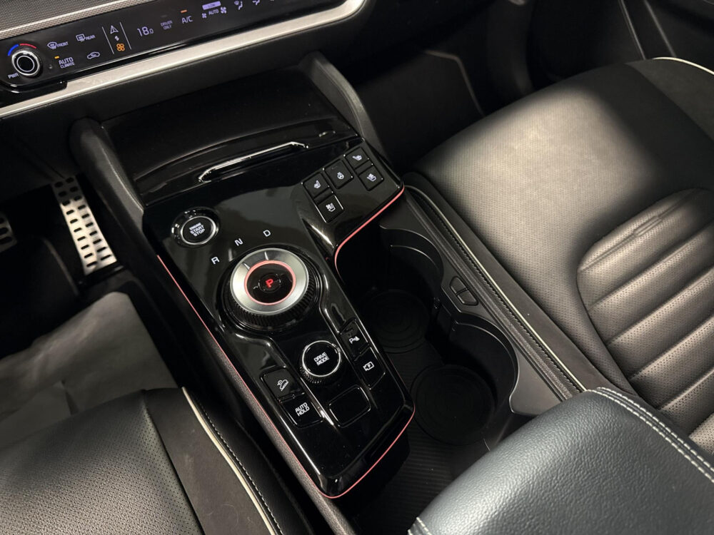 Kia 14
