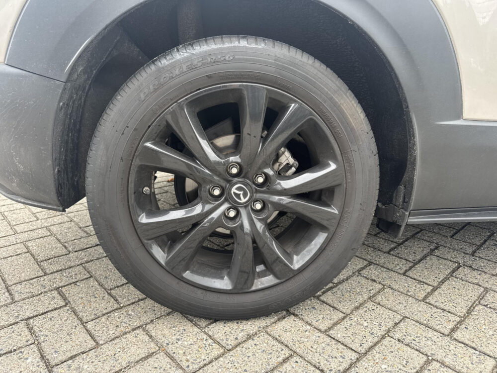 Mazda 17