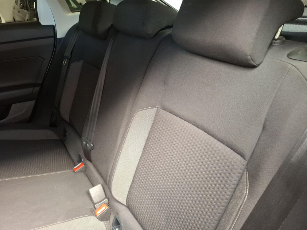 Volkswagen Taigo 1.0 TSI Life Business 15