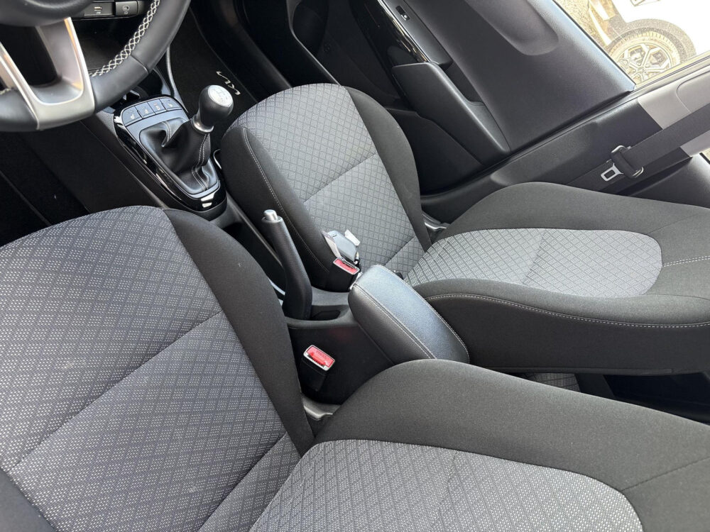 Kia 14