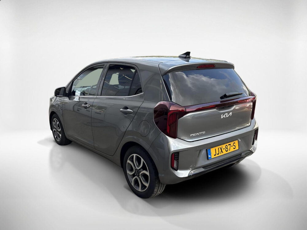 Kia 6