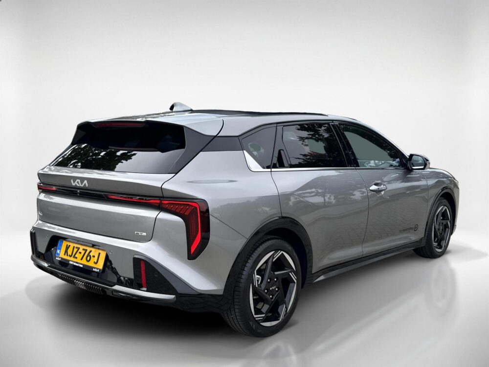 Kia 4