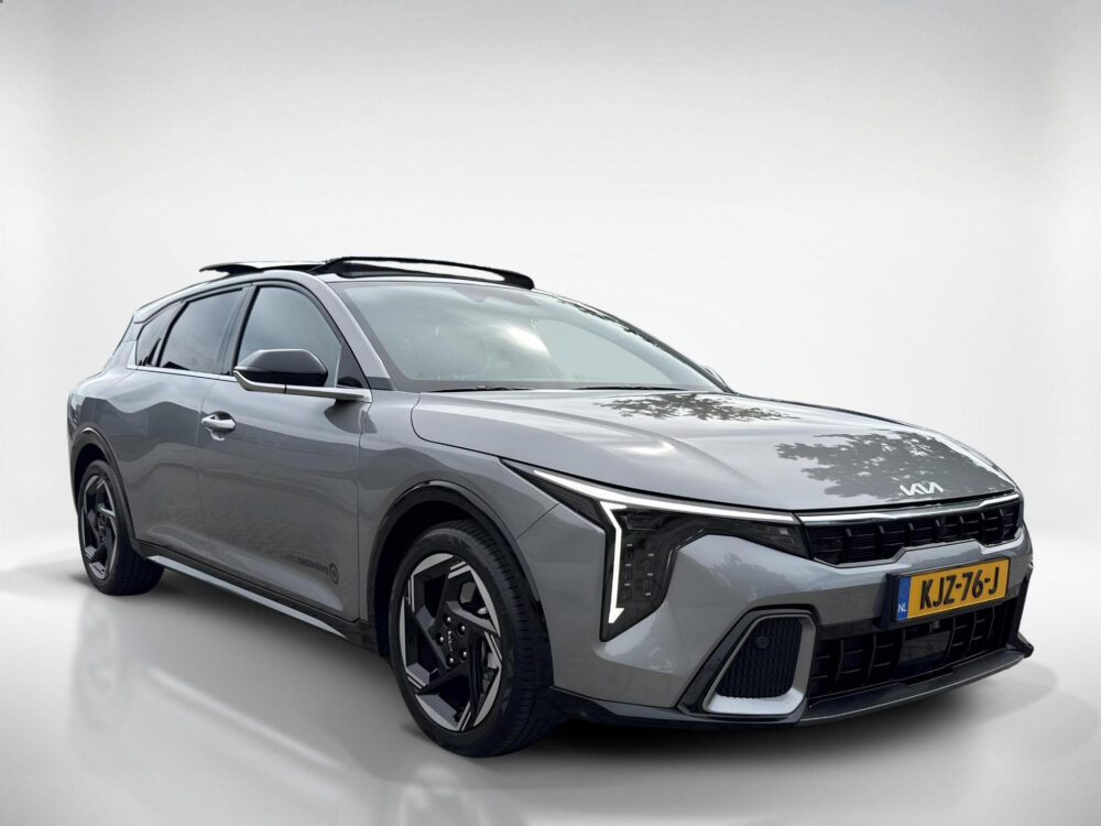 Kia 6