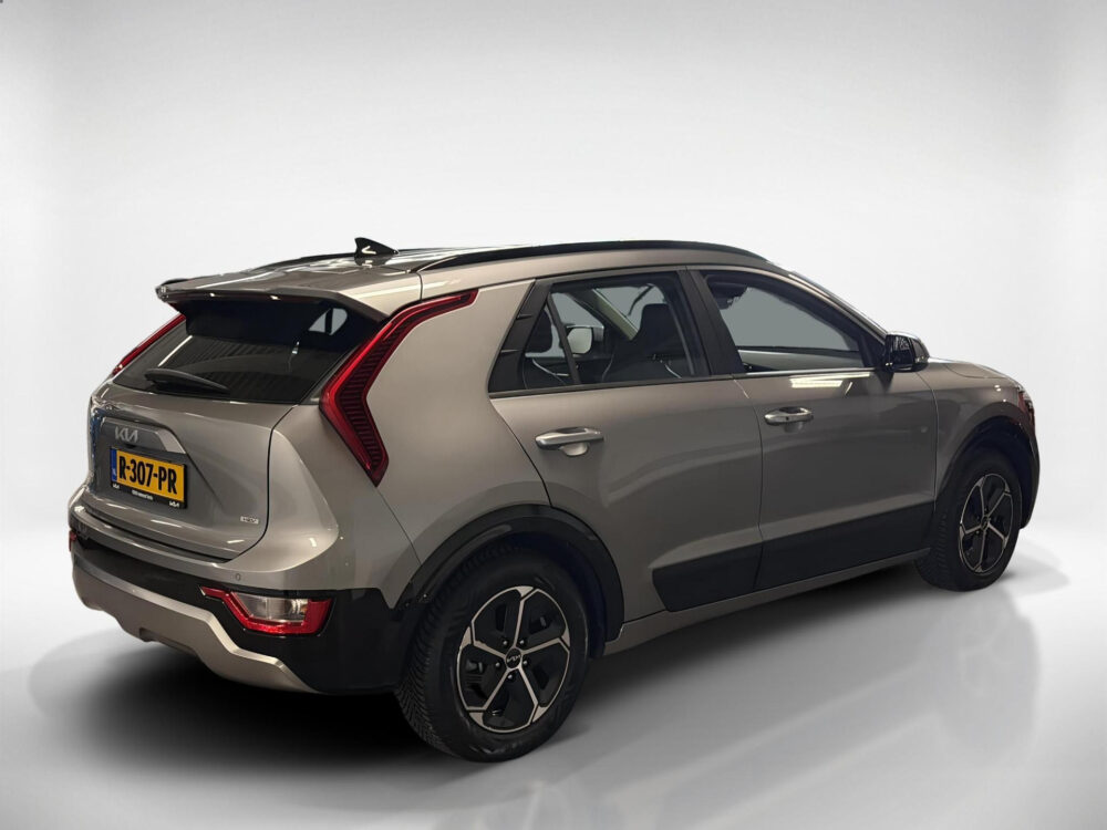 Kia 4