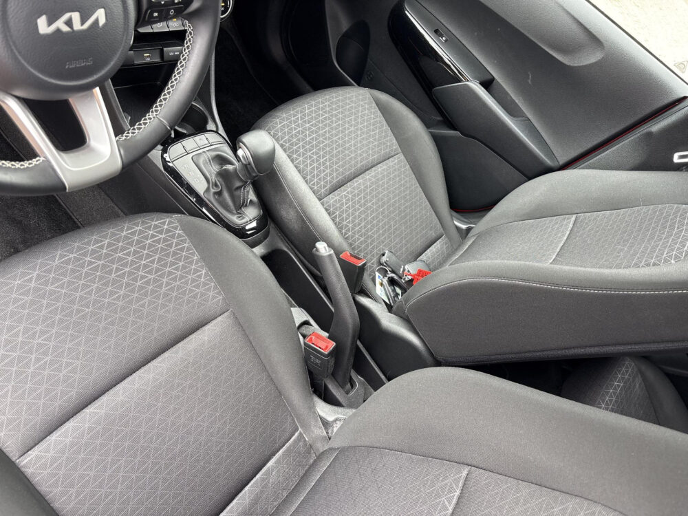 Kia 14