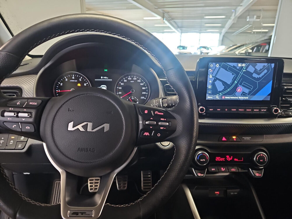 Kia 12