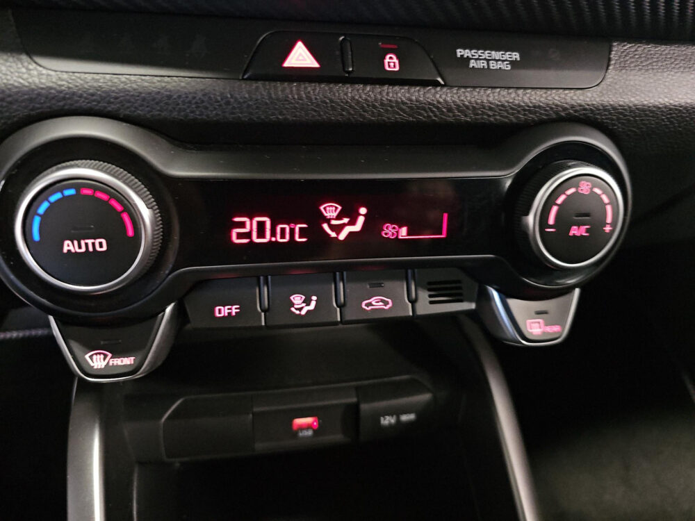 Kia 21