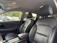Kia 30