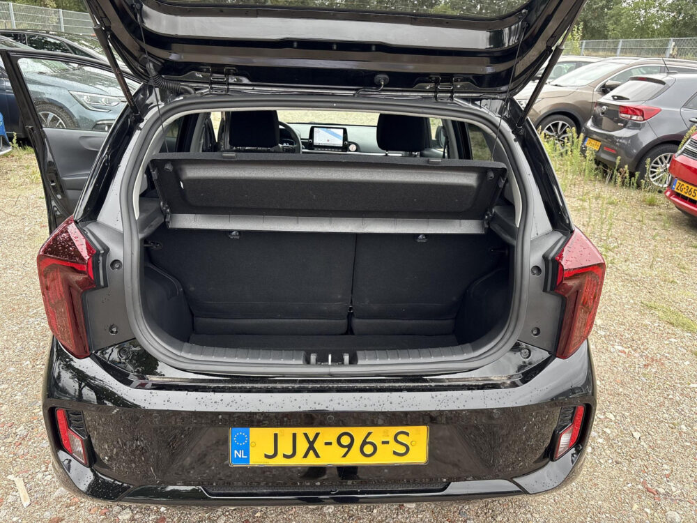 Kia 16
