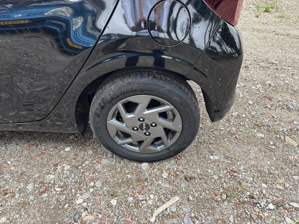 Kia 17