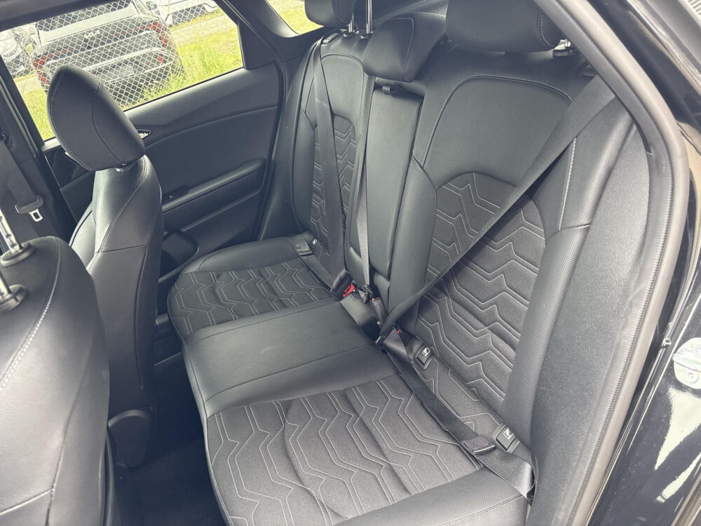 Kia 15