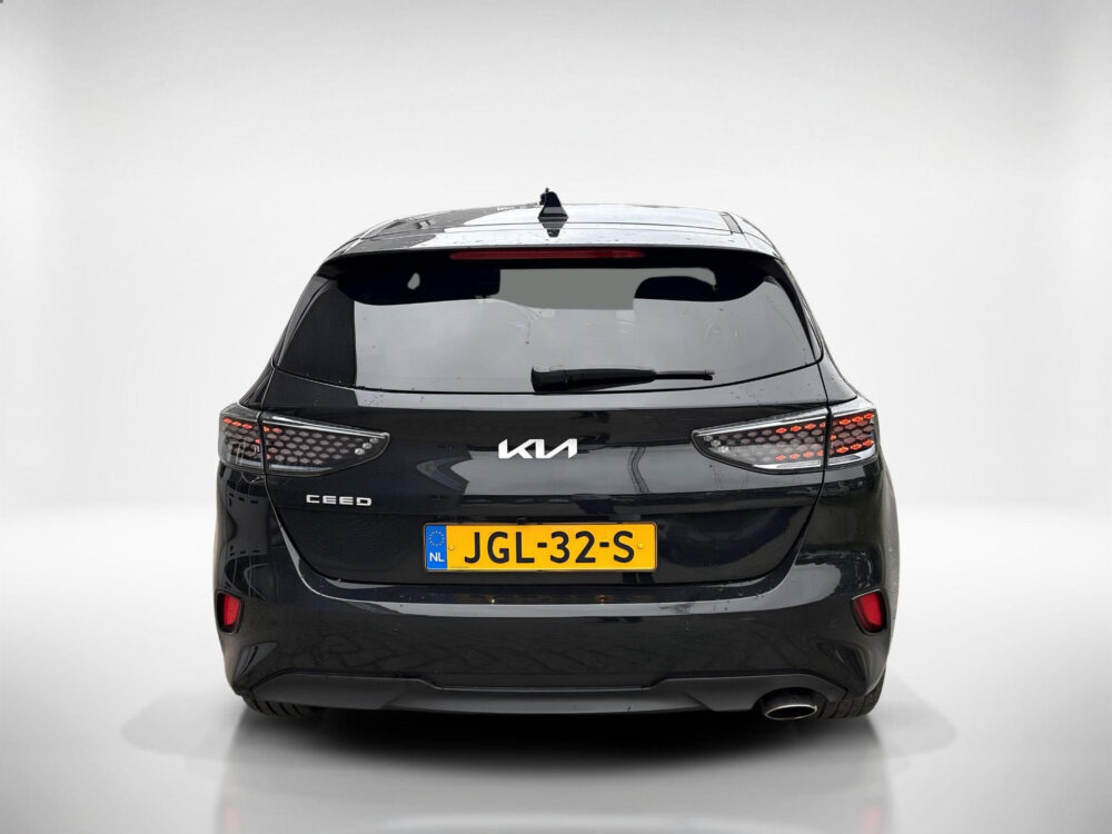 Kia 3