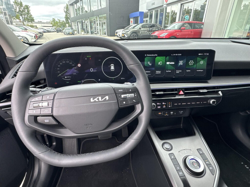 Kia 12
