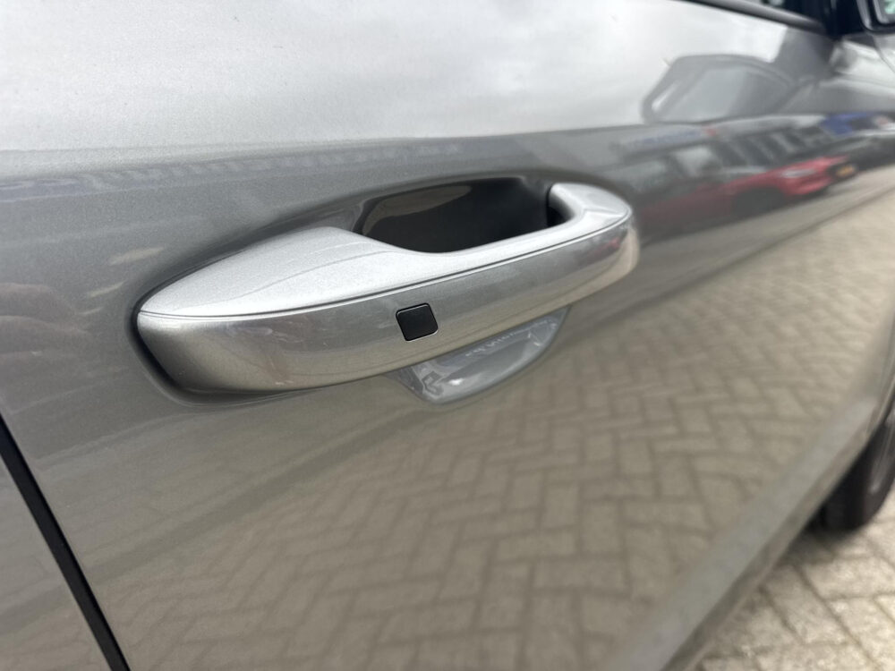 Kia 18