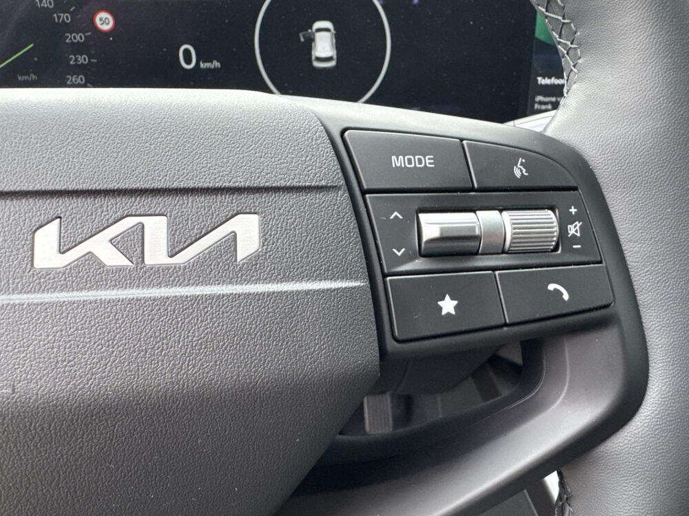 Kia 23