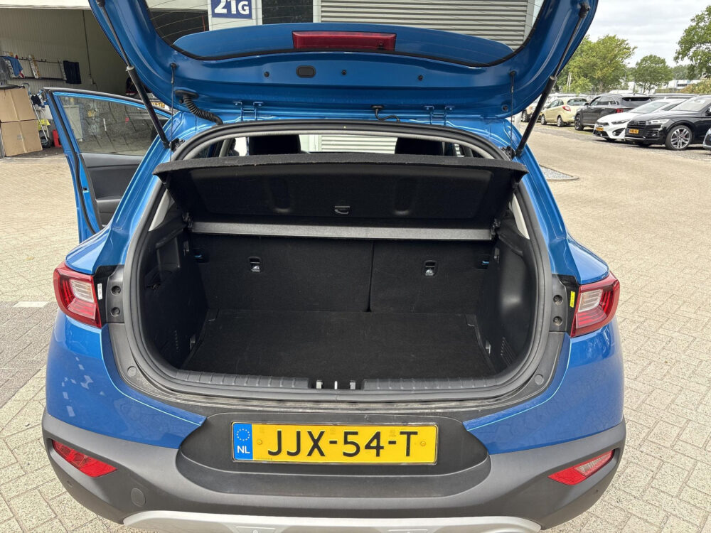 Kia 16