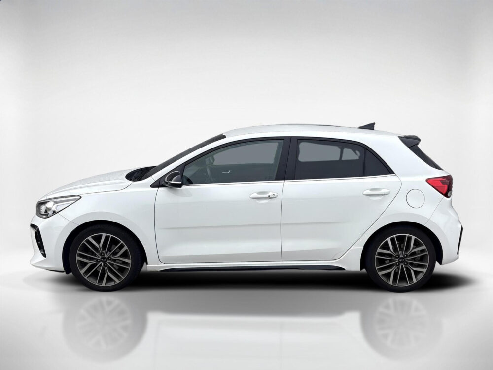 Kia 6