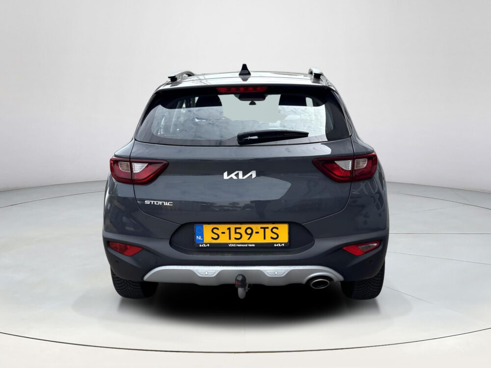 Kia 4