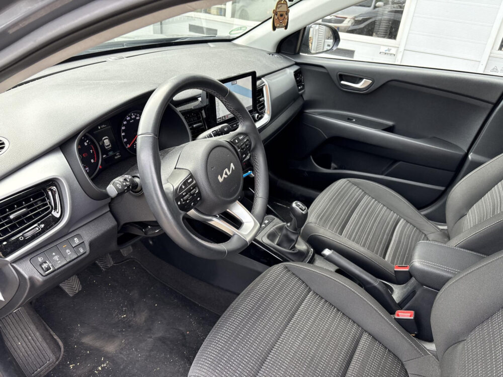 Kia 7