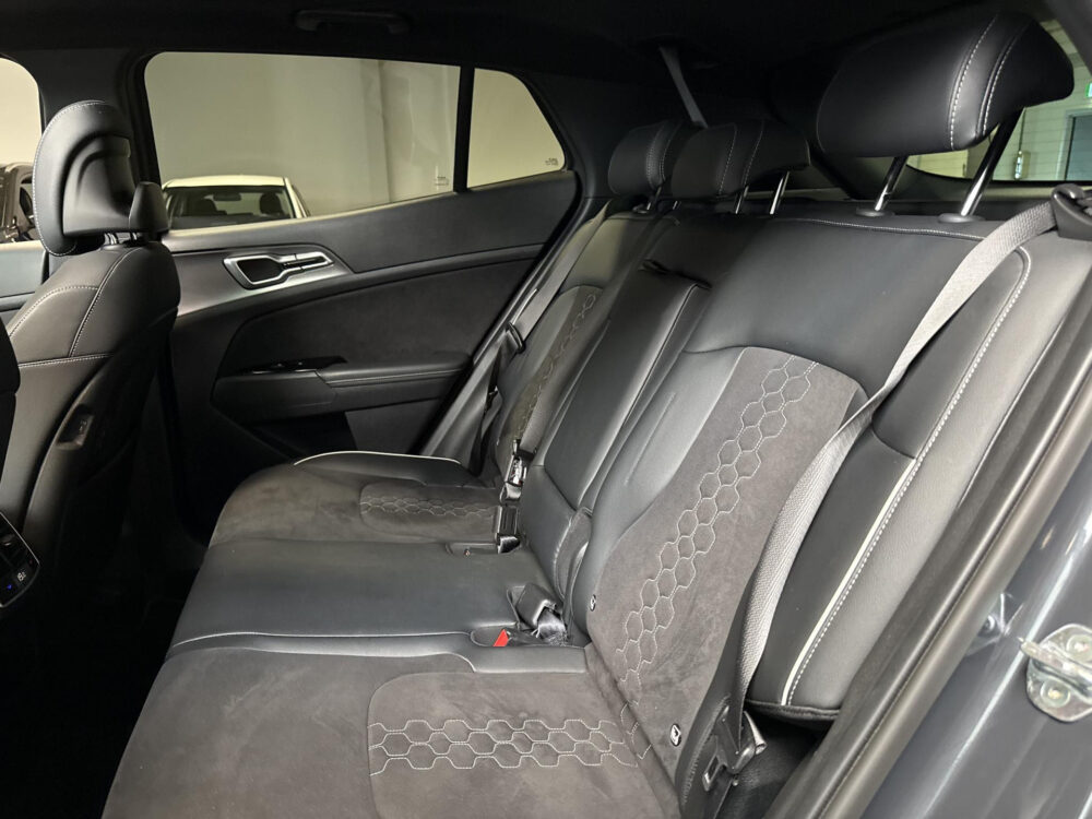 Kia 15