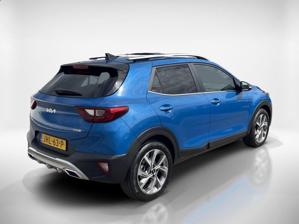 Kia 4