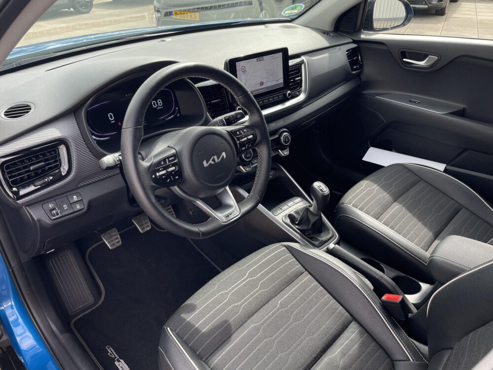 Kia 7