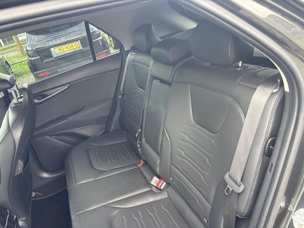 Kia 15