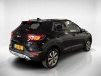 Kia 32