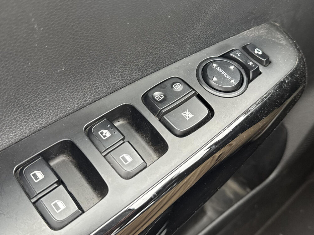 Kia 27