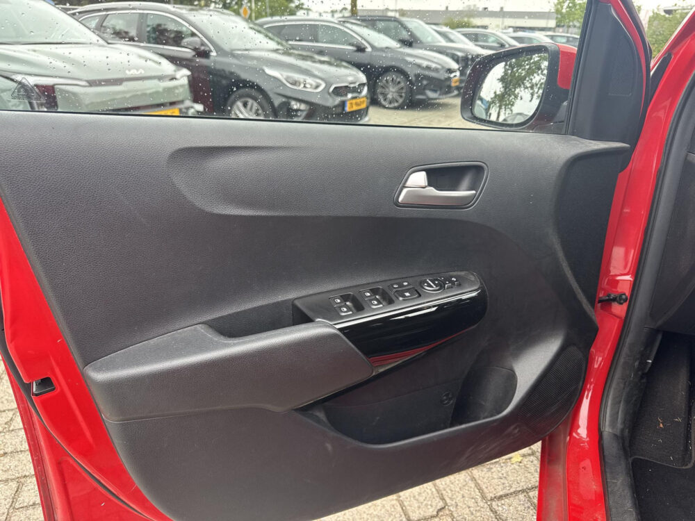 Kia 9