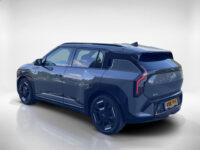 Kia 30