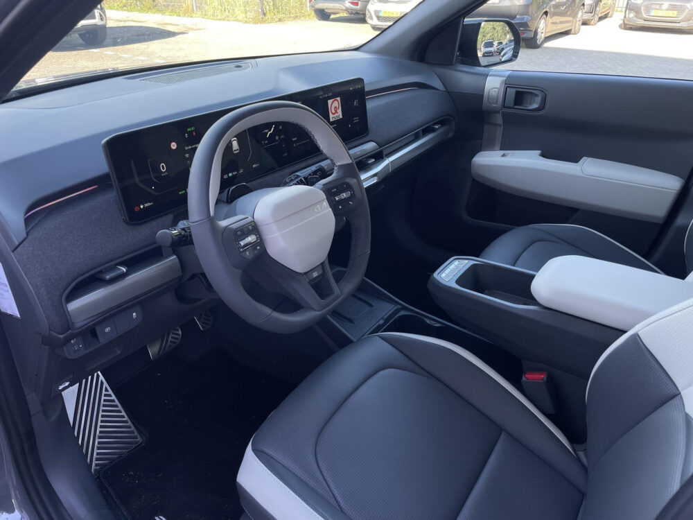 Kia 8