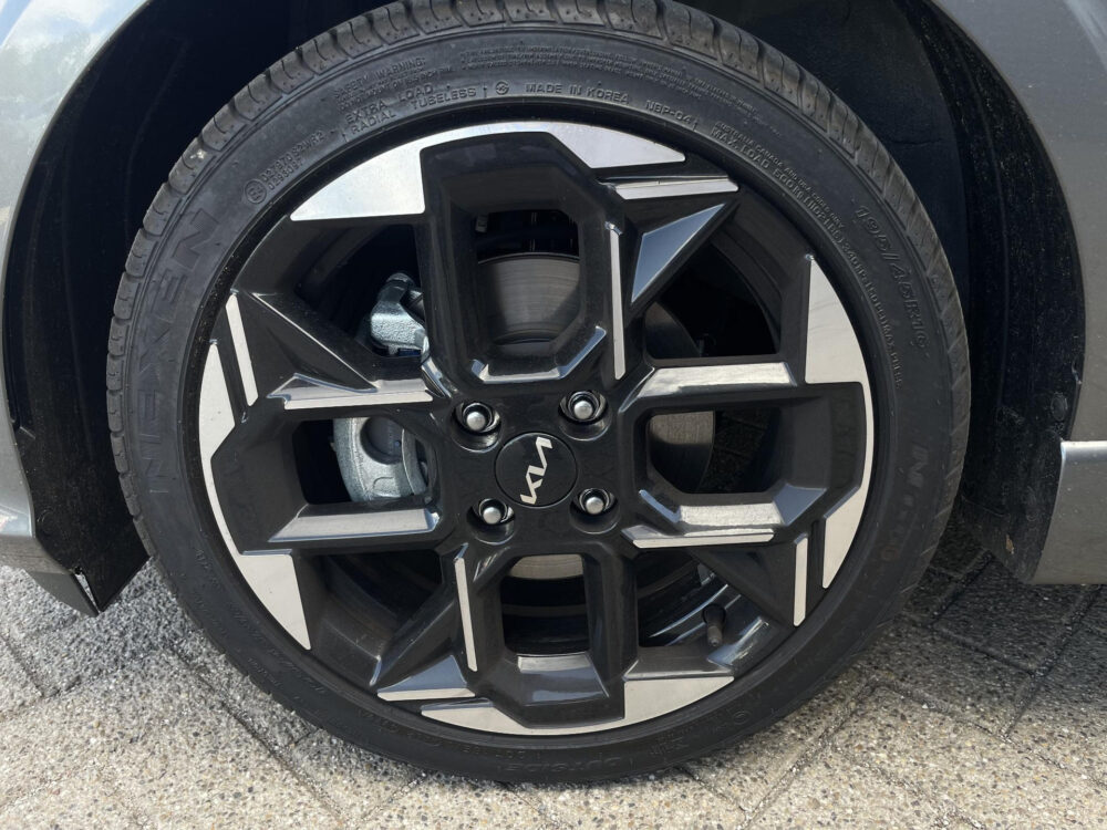 Kia 17