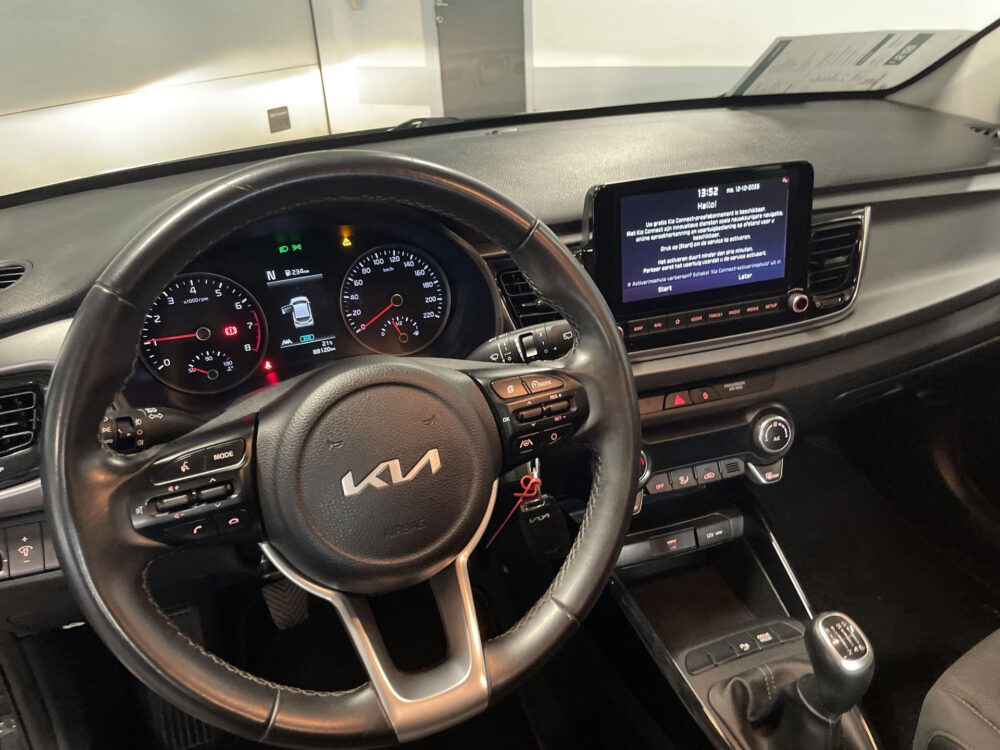 Kia 12