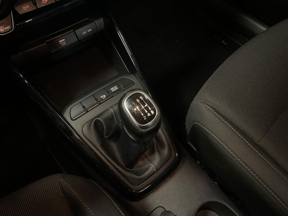 Kia 14