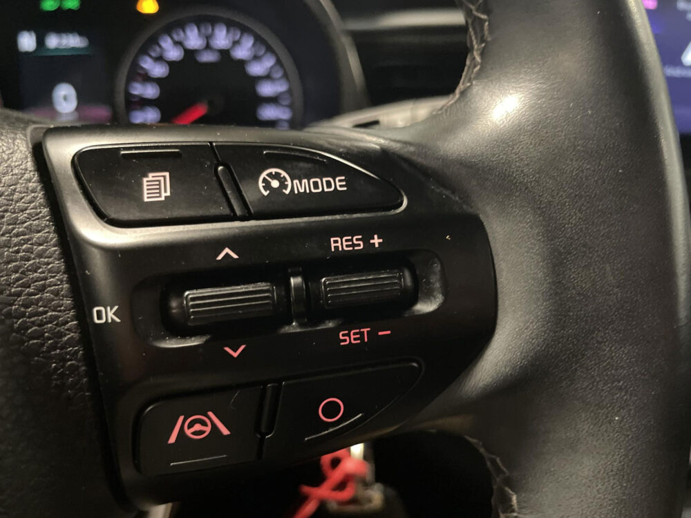 Kia 25