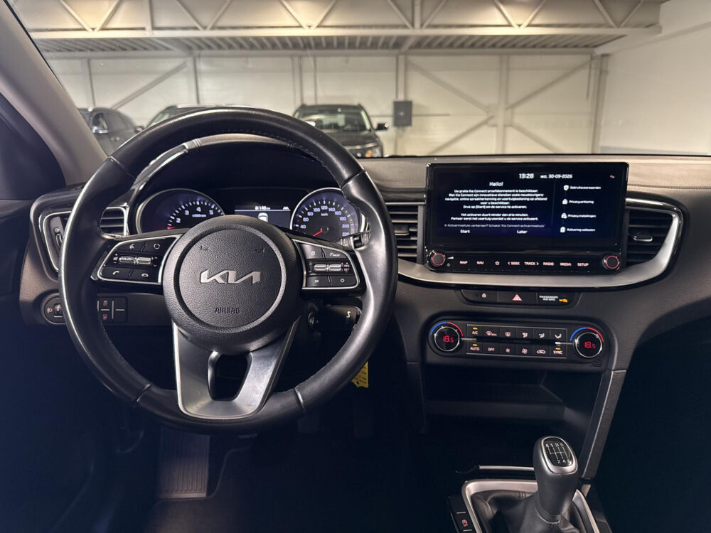Kia 10