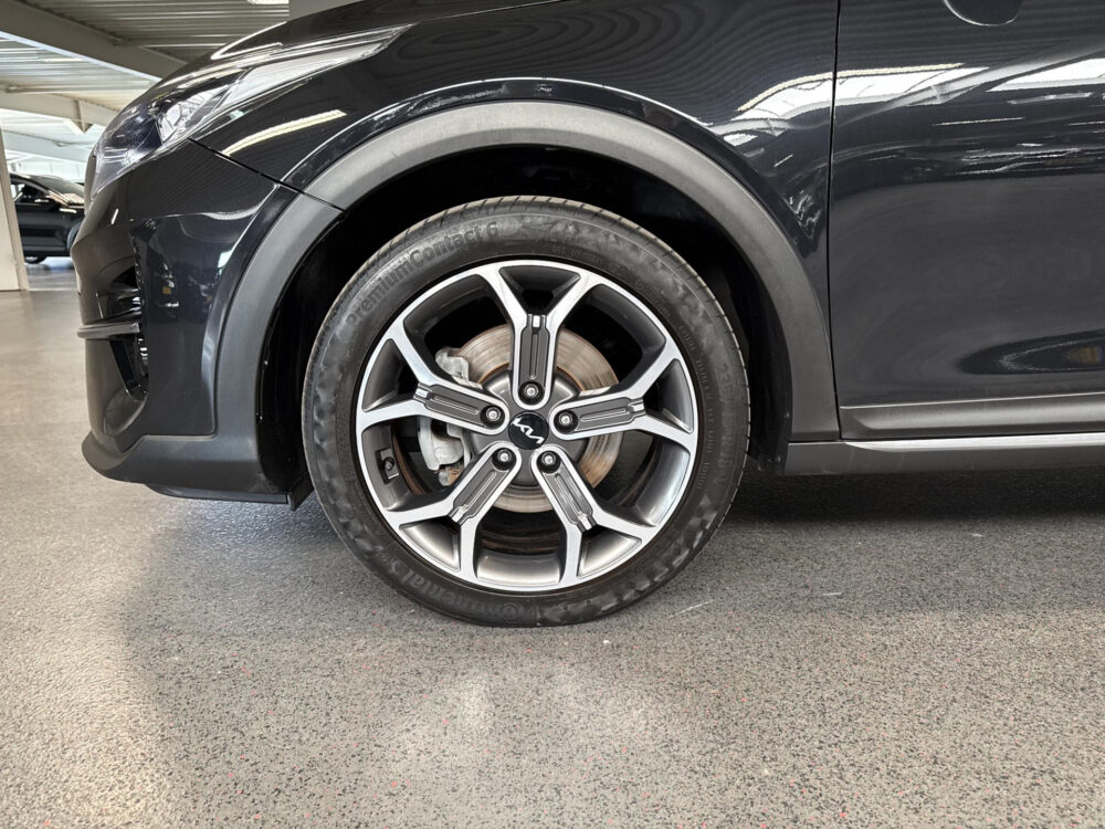 Kia 15