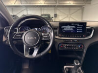 Kia 30