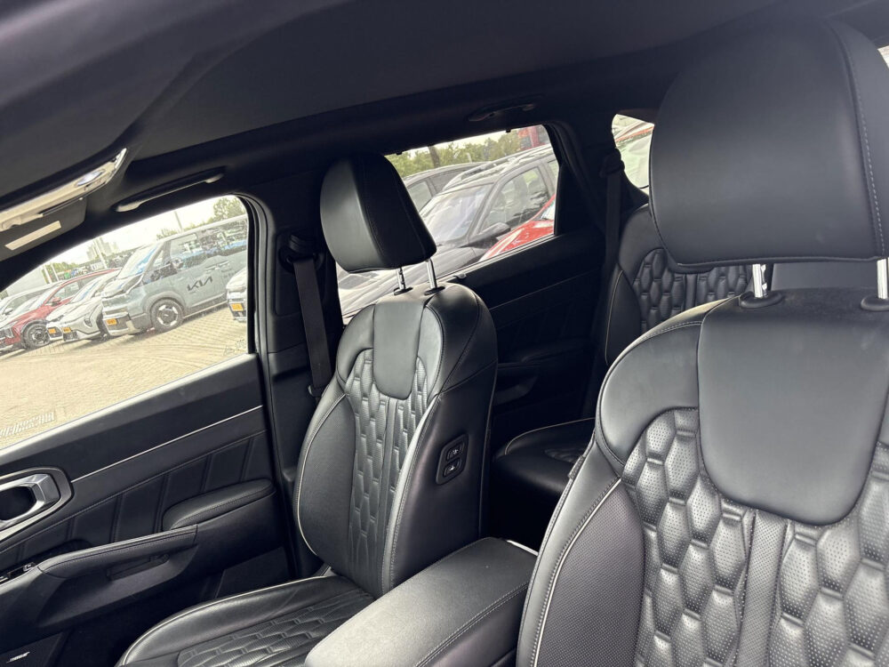 Kia 10