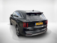 Kia 25