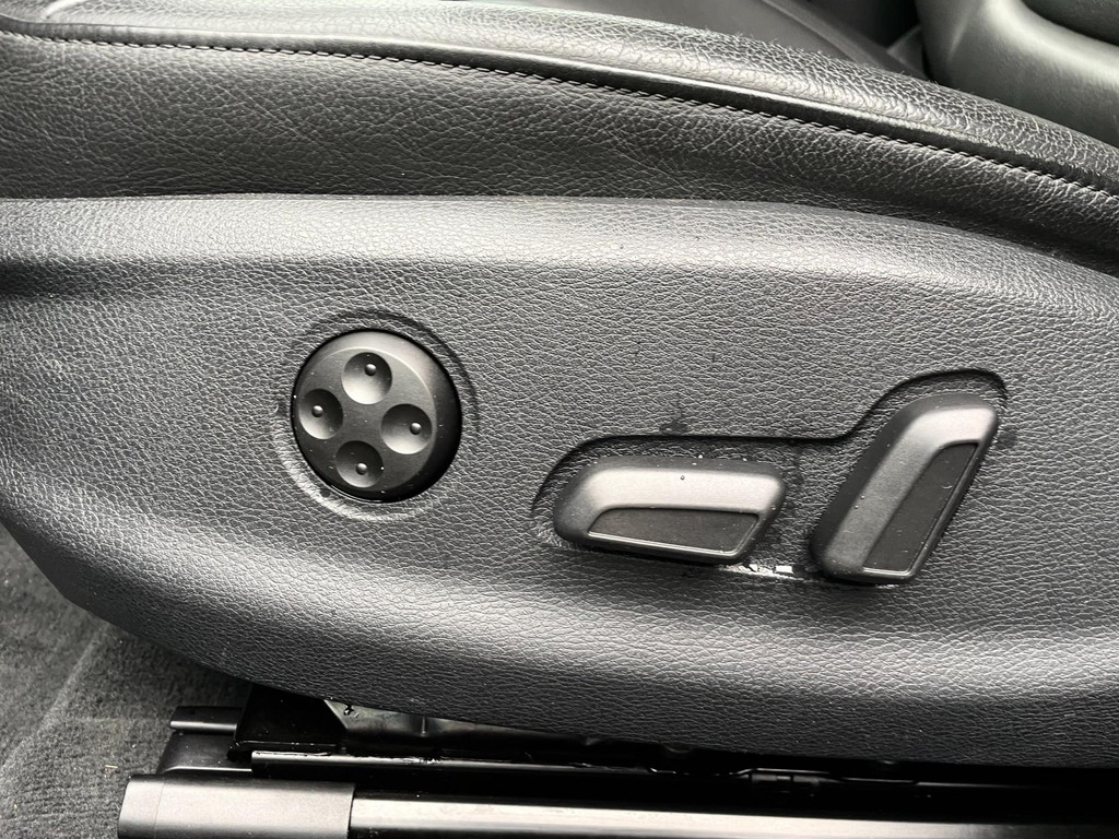 Audi A3 SPORTBACK 1.6 TDI Pro Line NAVI LEER incl BTW 27