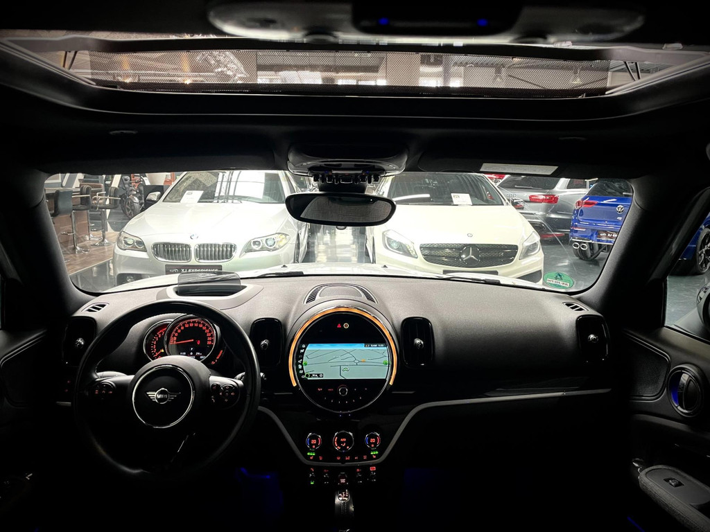 Mini Mini Countryman 2.0 Cooper S ALL4 Chili PANO NAVI 192 PK TREKHAAK AFNEEMBAAR 42