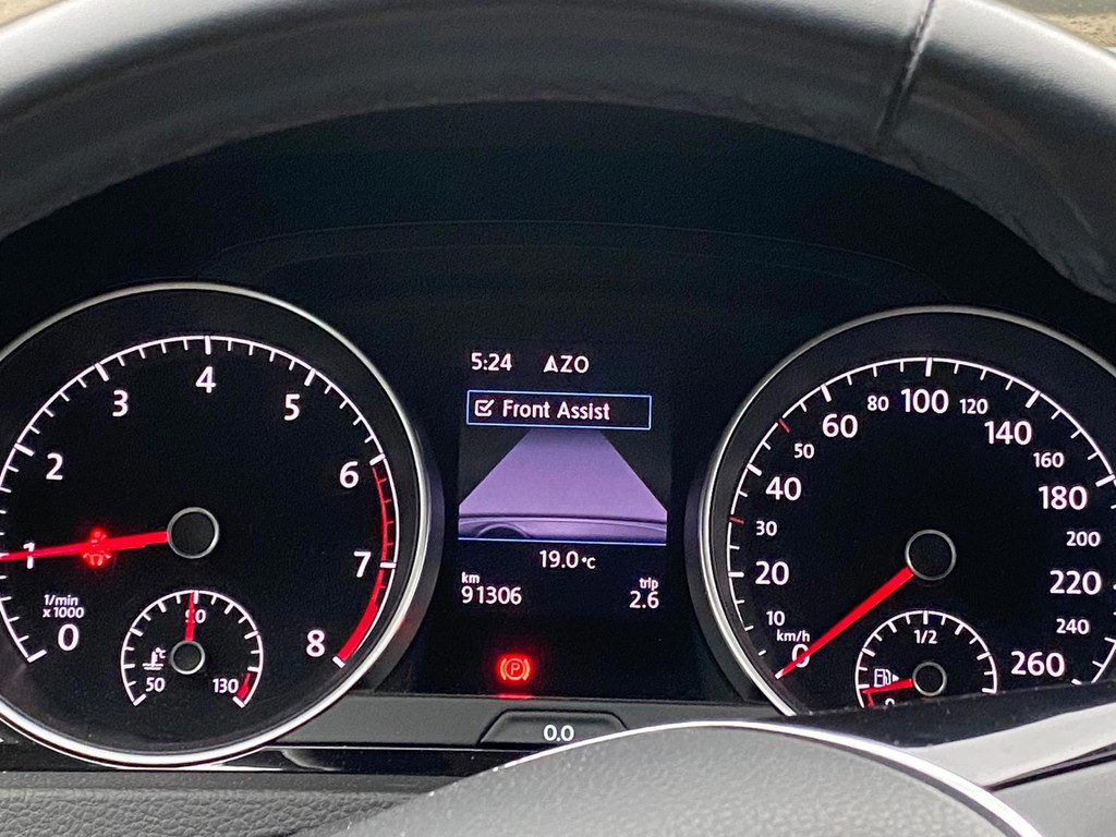 Volkswagen Golf 7.5 1.5 TSI 150PK Highline R-LINE NAVI LED 26