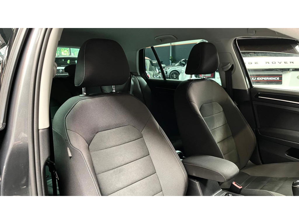 Volkswagen Golf 7.5 FACELIFT 1.5 TSI 150PK R-LINE Highline NAVI MATRIX LED 52